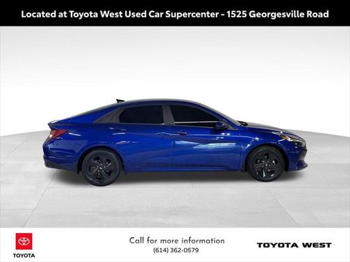 2022 Hyundai ELANTRA SEL