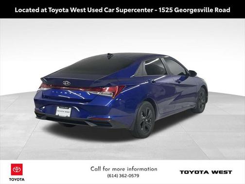 2022 Hyundai ELANTRA SEL