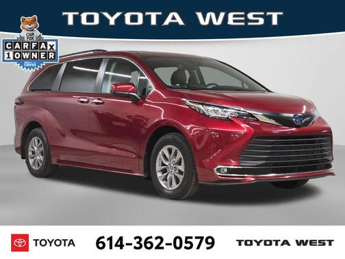 2022 Toyota Sienna XLE
