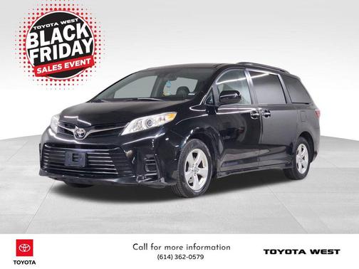 2019 Toyota Sienna LE