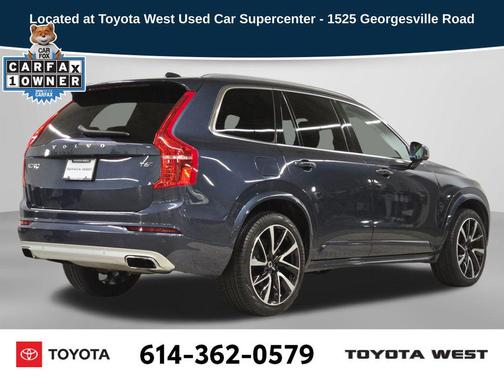 2021 Volvo XC90 T6 Momentum