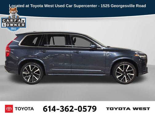 2021 Volvo XC90 T6 Momentum