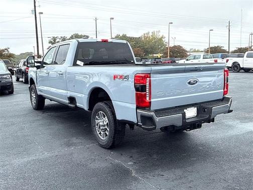 2026 Ford F-350 Lariat Super Duty
