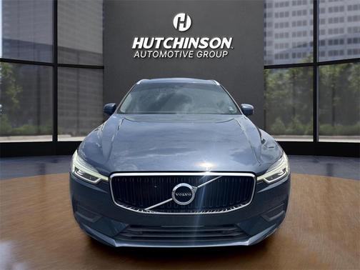 2019 Volvo XC60 T5 Momentum