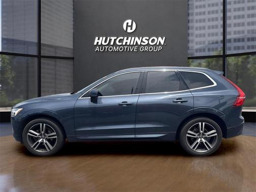 2019 Volvo XC60 T5 Momentum