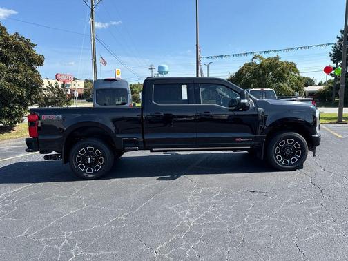 2025 Ford F-250 Platinum