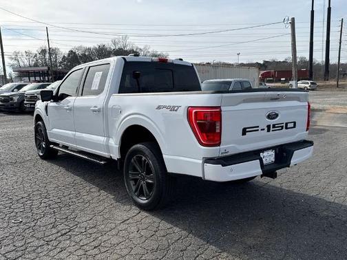 OXFORD WHITE 2023 Ford F-150 XLT
