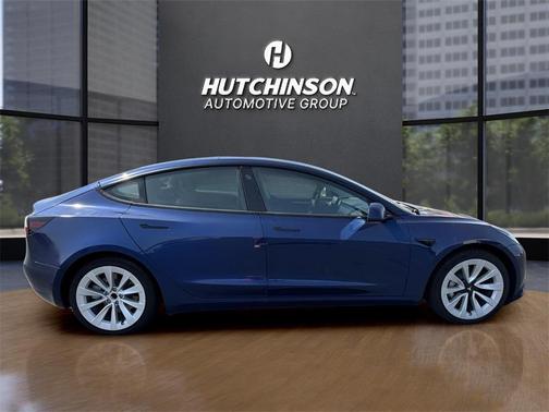 2022 Tesla Model 3 Base