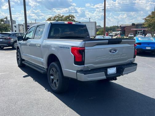 2025 Ford F-150 Lightning Flash