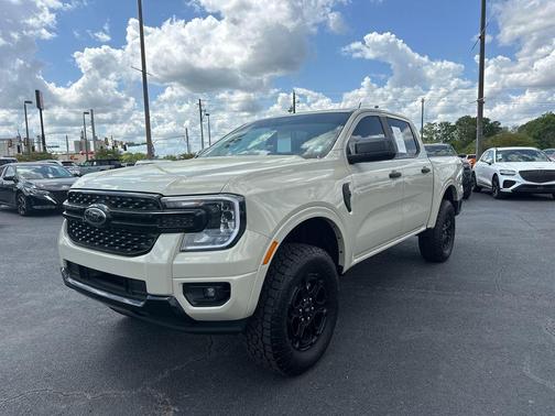 Desert Sand 2025 Ford Ranger XLT