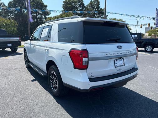 2023 Ford Expedition XLT