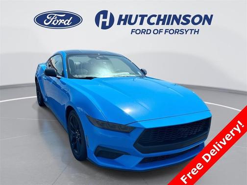 2025 Ford Mustang EcoBoost