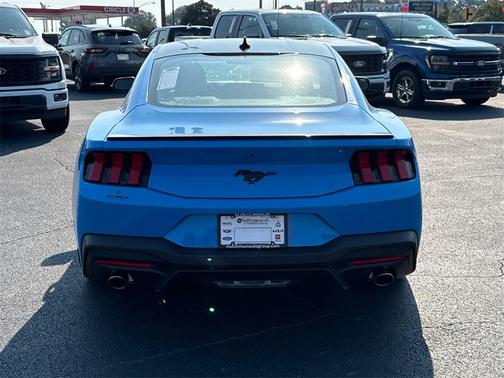 2025 Ford Mustang EcoBoost
