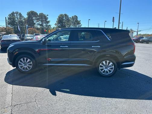 2025 Hyundai PALISADE SE