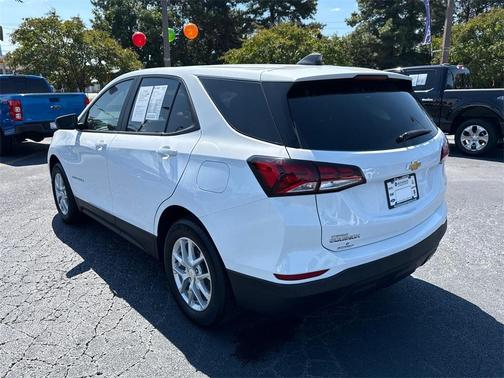 2023 Chevrolet Equinox LS