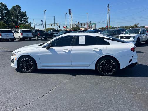 2023 Kia K5 GT-Line