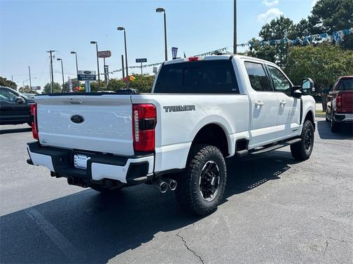 2025 Ford F-350 Lariat Super Duty