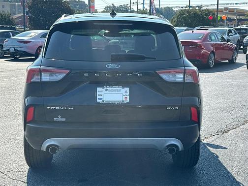 2021 Ford Escape Titanium
