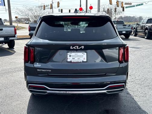 2023 Kia Sorento S
