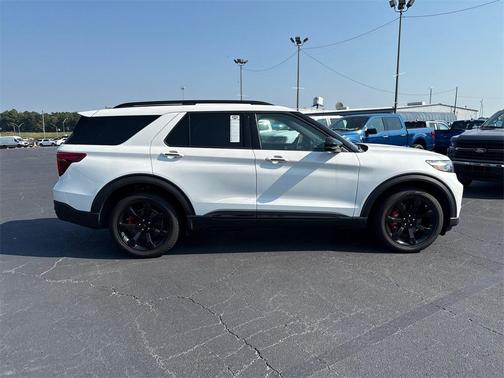 2024 Ford Explorer ST