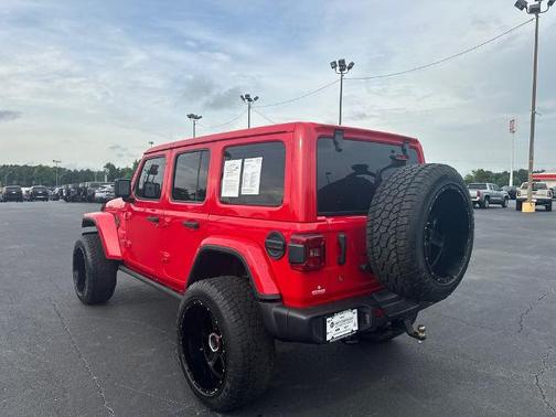 Firecracker Red Clearcoat 2018 Jeep Wrangler Unlimited SAHARA