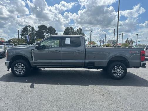 CARBONIZED GRAY 2023 Ford F-250 LARIAT