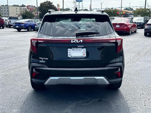 2024 Kia Seltos EX