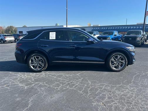 2022 Genesis GV70 2.5T