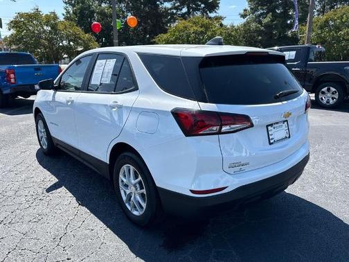 Summit White 2023 Chevrolet Equinox LS