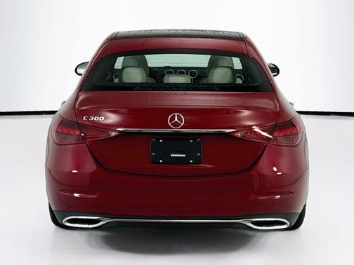 MANUFAKTUR Patagonia Red Metallic 2026 Mercedes-Benz C-Class C 300