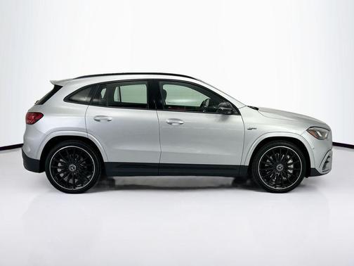 Cirrus Silver Metallic 2026 Mercedes-Benz AMG GLA 35 4MATIC
