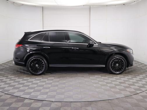 2023 Mercedes-Benz GLC 300 Base