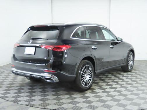 Black 2026 Mercedes-Benz GLC 300 Base