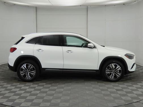 2026 Mercedes-Benz GLA 250 4MATIC