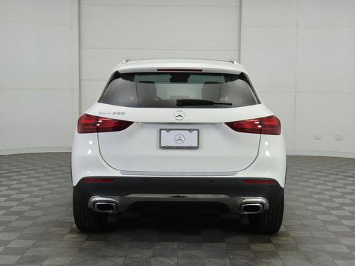 2026 Mercedes-Benz GLA 250 4MATIC