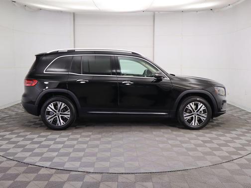 2026 Mercedes-Benz GLB 250 Base