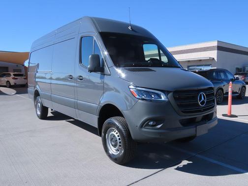2025 Mercedes-Benz Sprinter 2500 High Roof