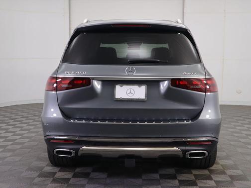 2026 Mercedes-Benz GLS 450 4MATIC