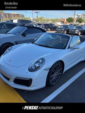 2017 Porsche 911 Carrera GTS