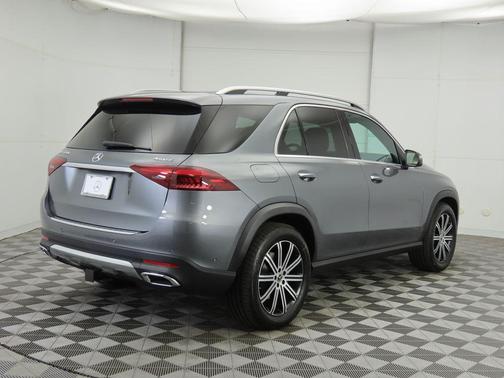 2026 Mercedes-Benz GLE 450e 4MATIC