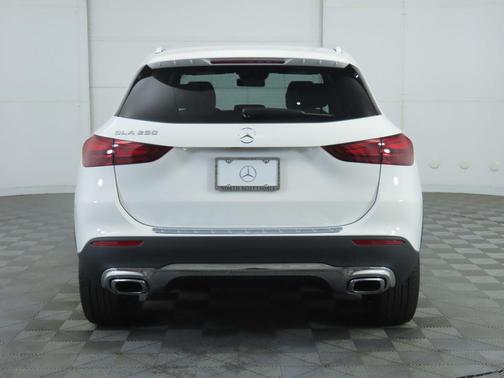 2026 Mercedes-Benz GLA 250 4MATIC