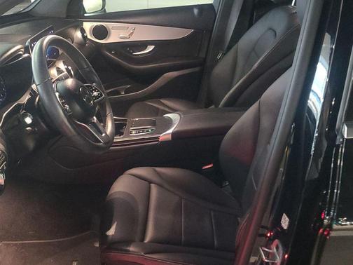 2022 Mercedes-Benz GLC 300 Base