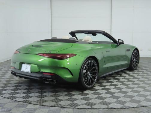 2026 Mercedes-Benz AMG SL 63 Base