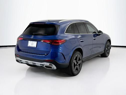 Blue 2023 Mercedes-Benz GLC 300 Base