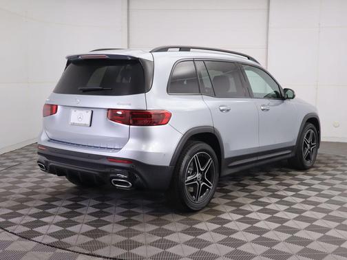 2026 Mercedes-Benz GLB 250 4MATIC