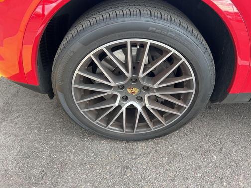 2021 Porsche Cayenne Cayenne