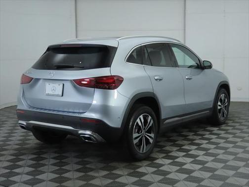 2026 Mercedes-Benz GLA 250 4MATIC