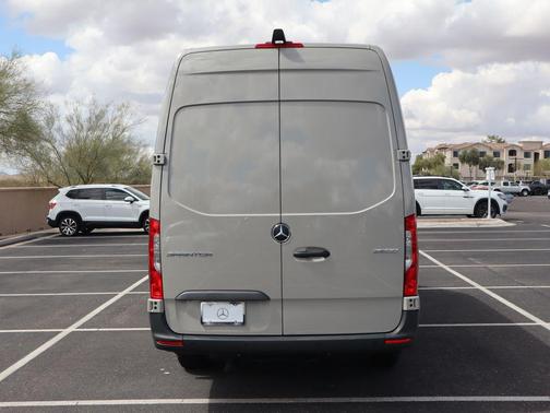 2025 Mercedes-Benz Sprinter 2500 High Roof
