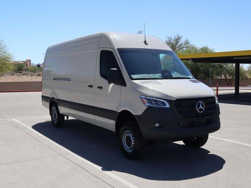 2025 Mercedes-Benz Sprinter 2500 High Roof