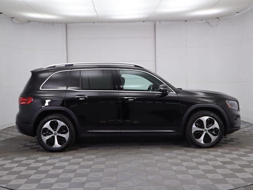 2025 Mercedes-Benz GLB 250 Base